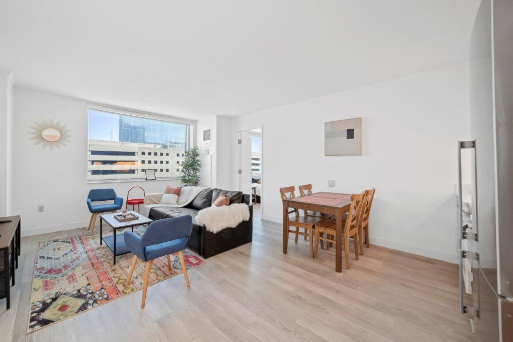 Apartment 2br 3ba Beachfront In Town Cozysuites Atlantic City